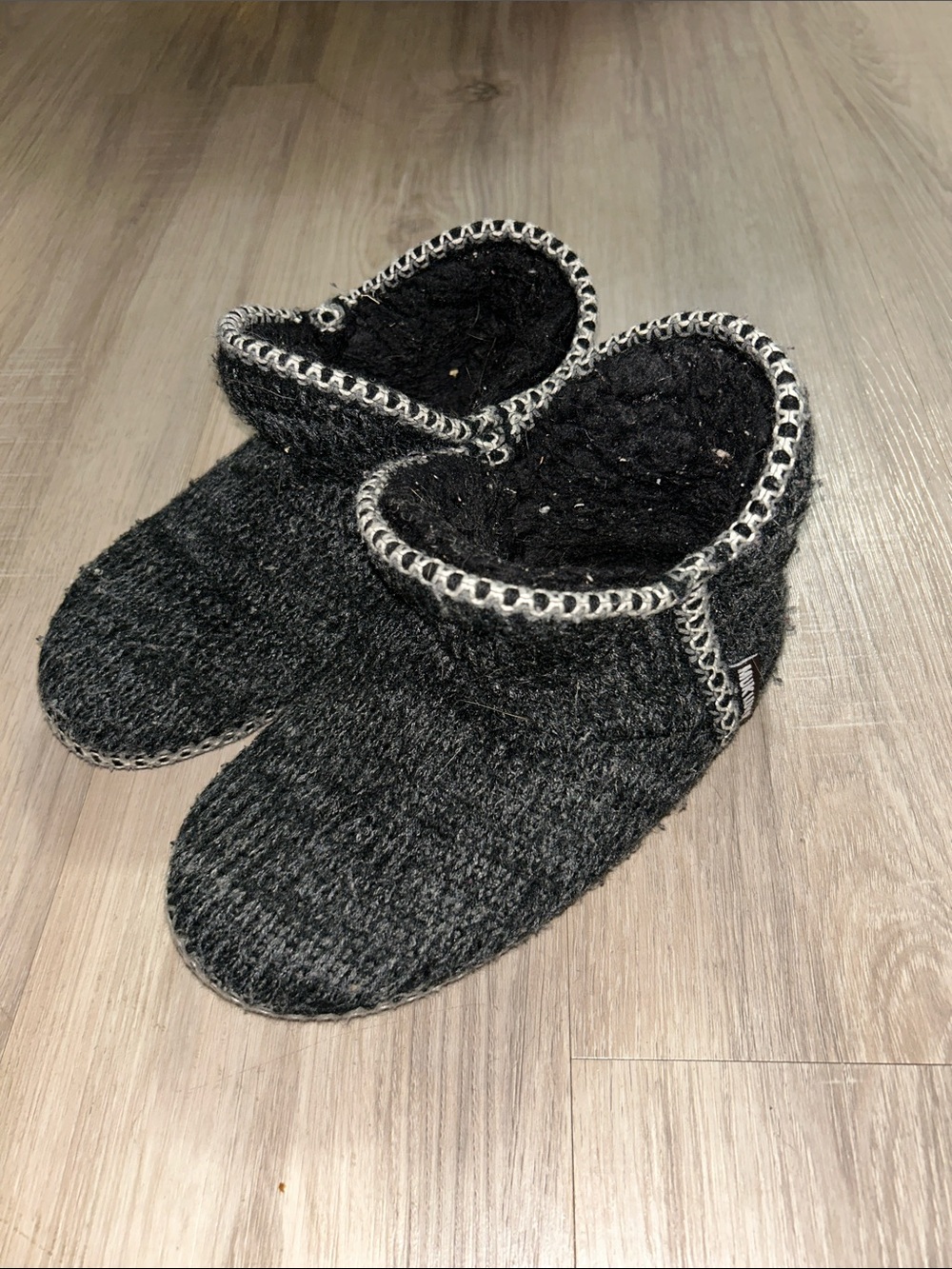 Muk Luks Women's Black and Gray Knit Bootie Slippers
